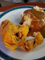 Fried Chicken with Mashed Potatoes